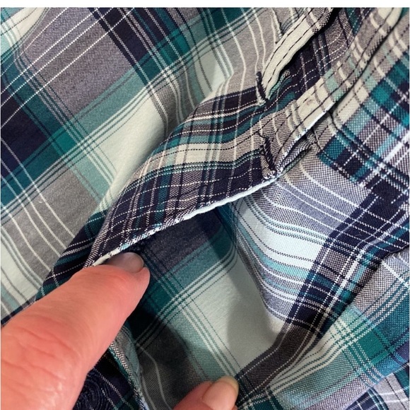 Element plaid Bermuda Shorts - Picture 8 of 8